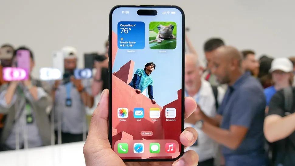 m&agrave;n h&igrave;nh iphone 16