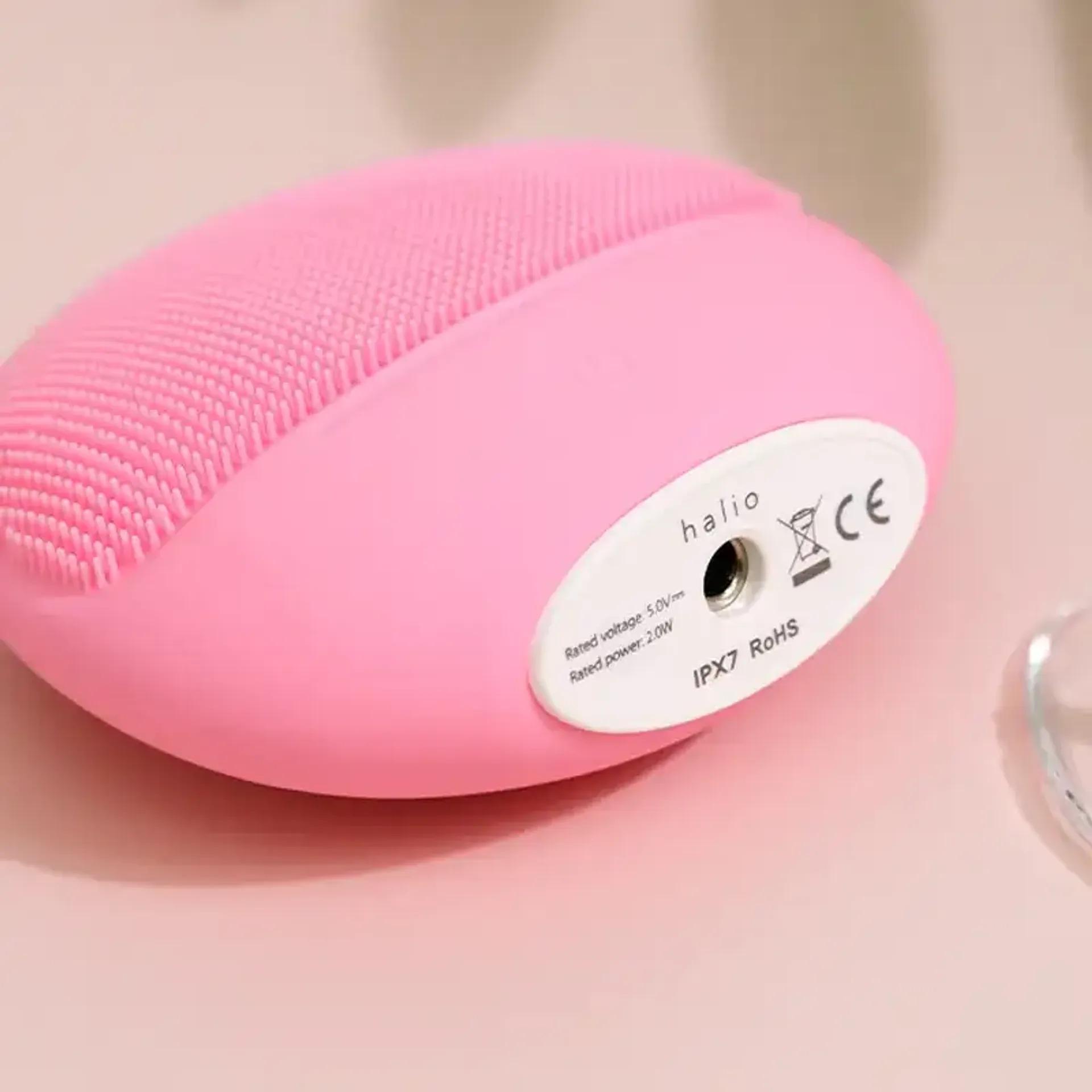 Máy rửa mặt Halio Sensitive Facial Cleansing & Massaging Chính Hãng